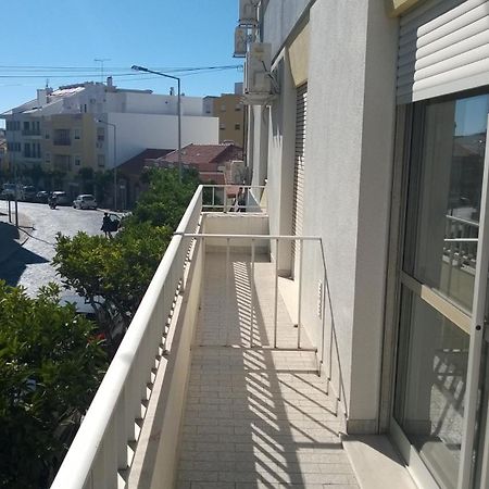 فندق Santiago do Cacémفي  Residencial Gabriel المظهر الخارجي الصورة