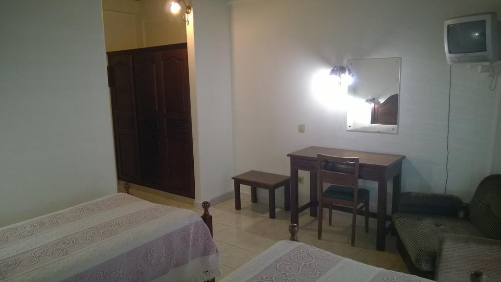 فندق Santiago do Cacémفي  Residencial Gabriel الغرفة الصورة